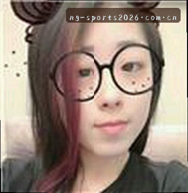 李薇